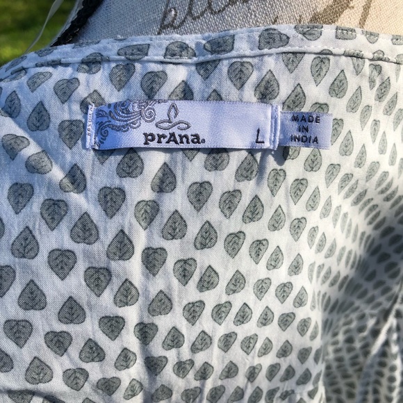 prAna L Loose fighting Shirt - Picture 6 of 8